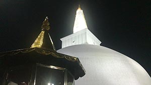Ruwanweliseya Photo
